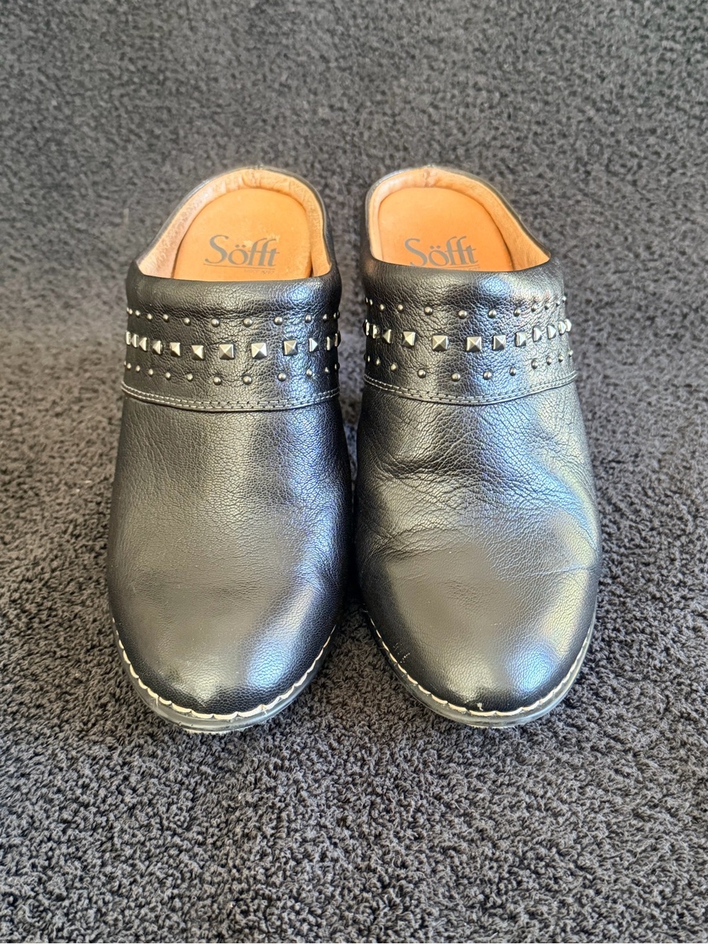 Sofft Black Leather Studded Slip-On Mule Heels - Picture 2 of 4